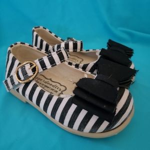 Pipperdoodles Bow Shoes